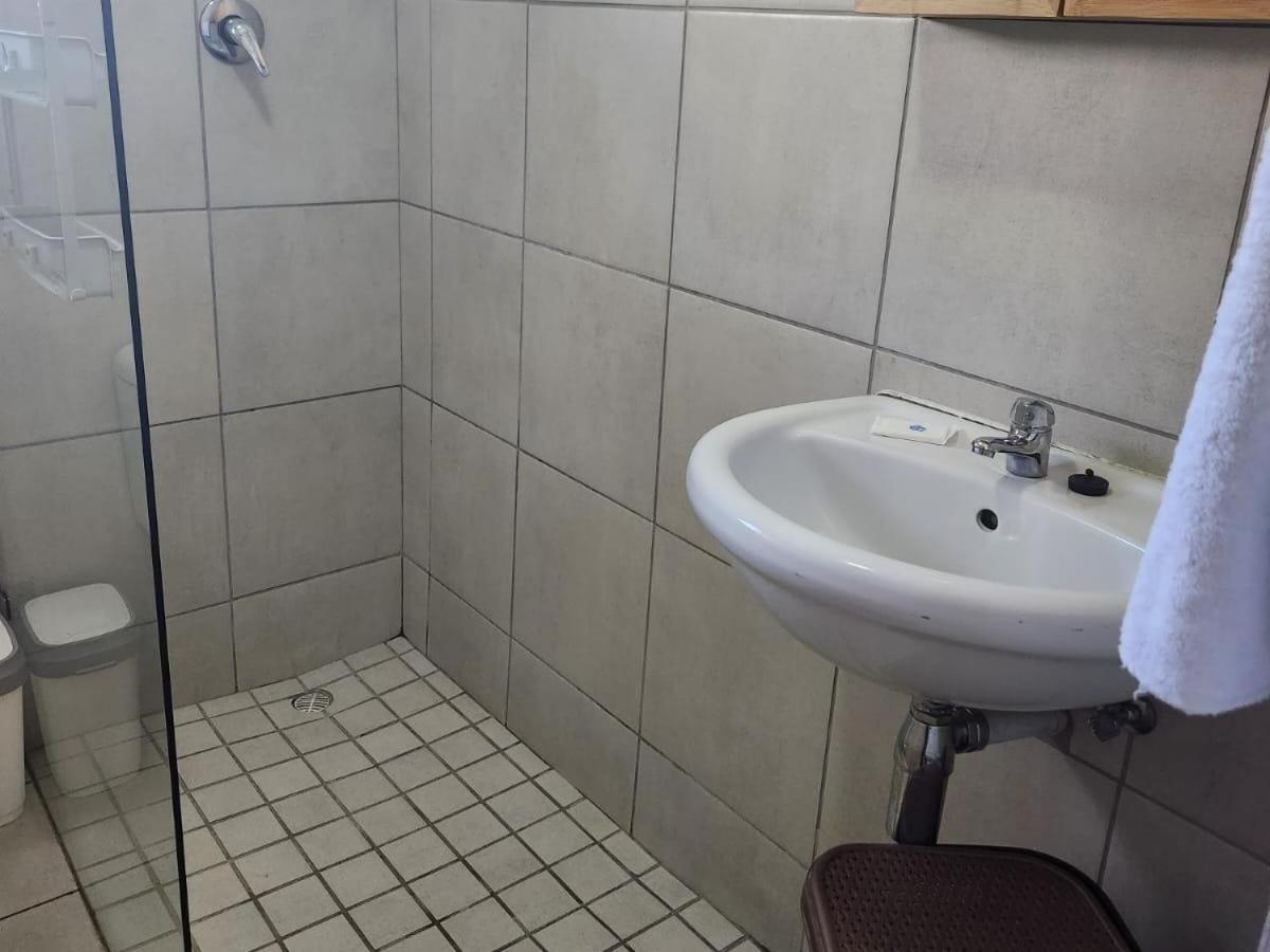 Smithland Centrally Located *