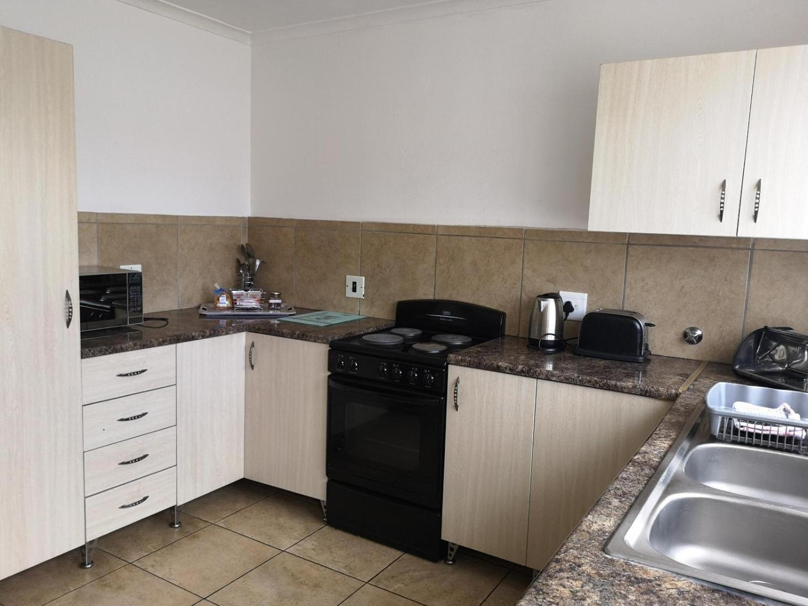 Smithland Centrally Located *