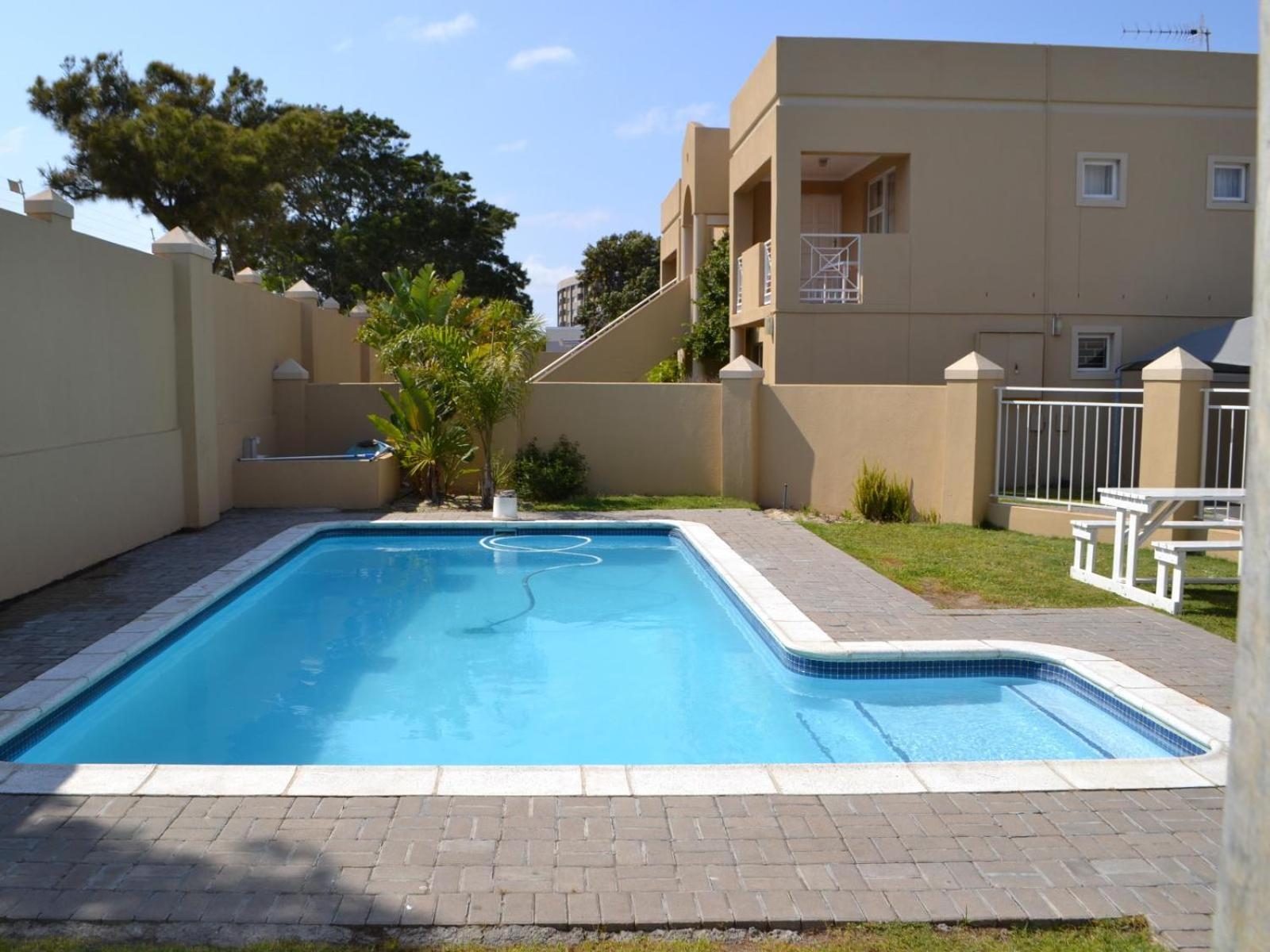 Smithland Centrally Located Apartment Cape Town