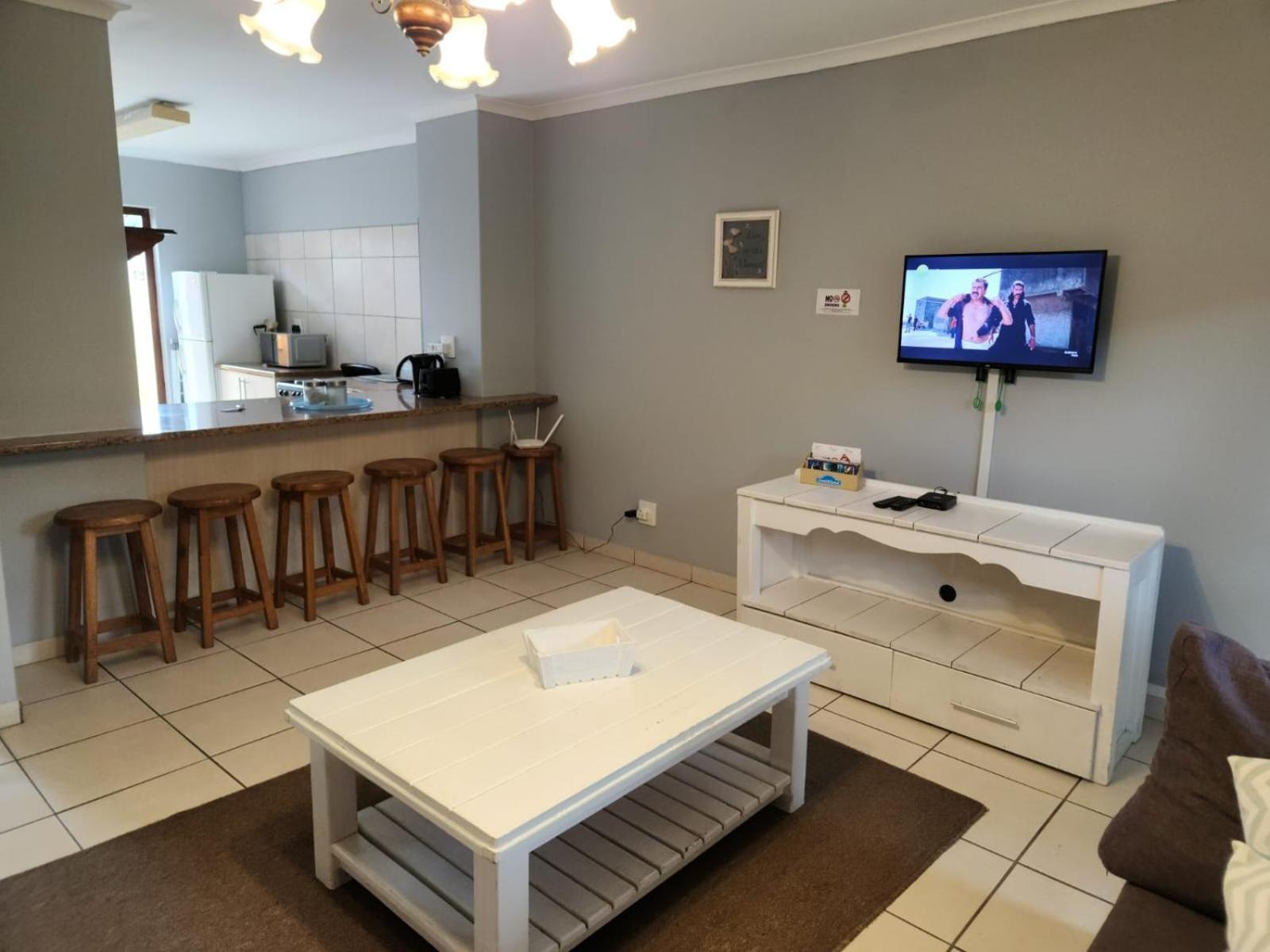 Smithland Centrally Located